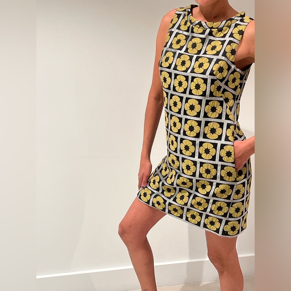 Original Milly Dress. Milly NY sleeveless sheath dress